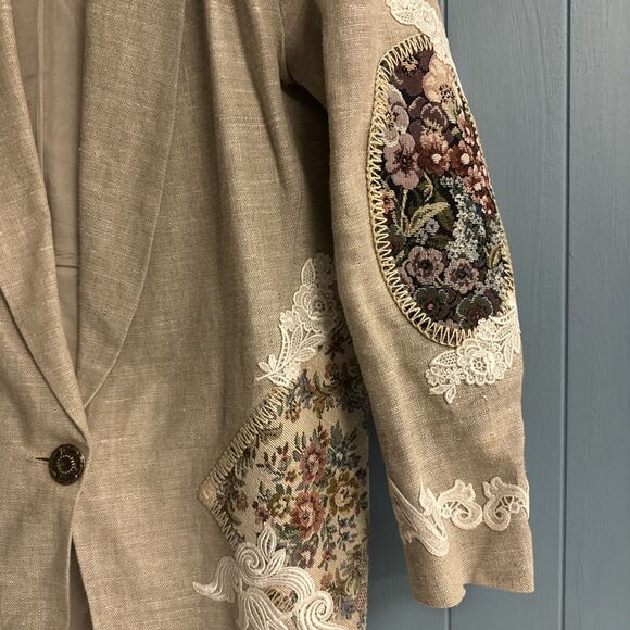 Harris Wallace Women’s Oatmeal Linen Jacket Floral Appliqué Petite Size M PM - Picture 4 of 9